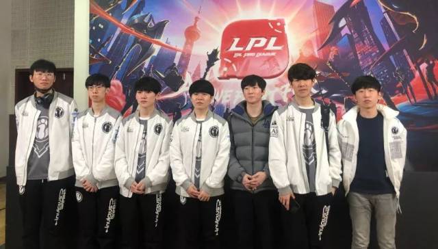 已经开始浮 已经开始浮